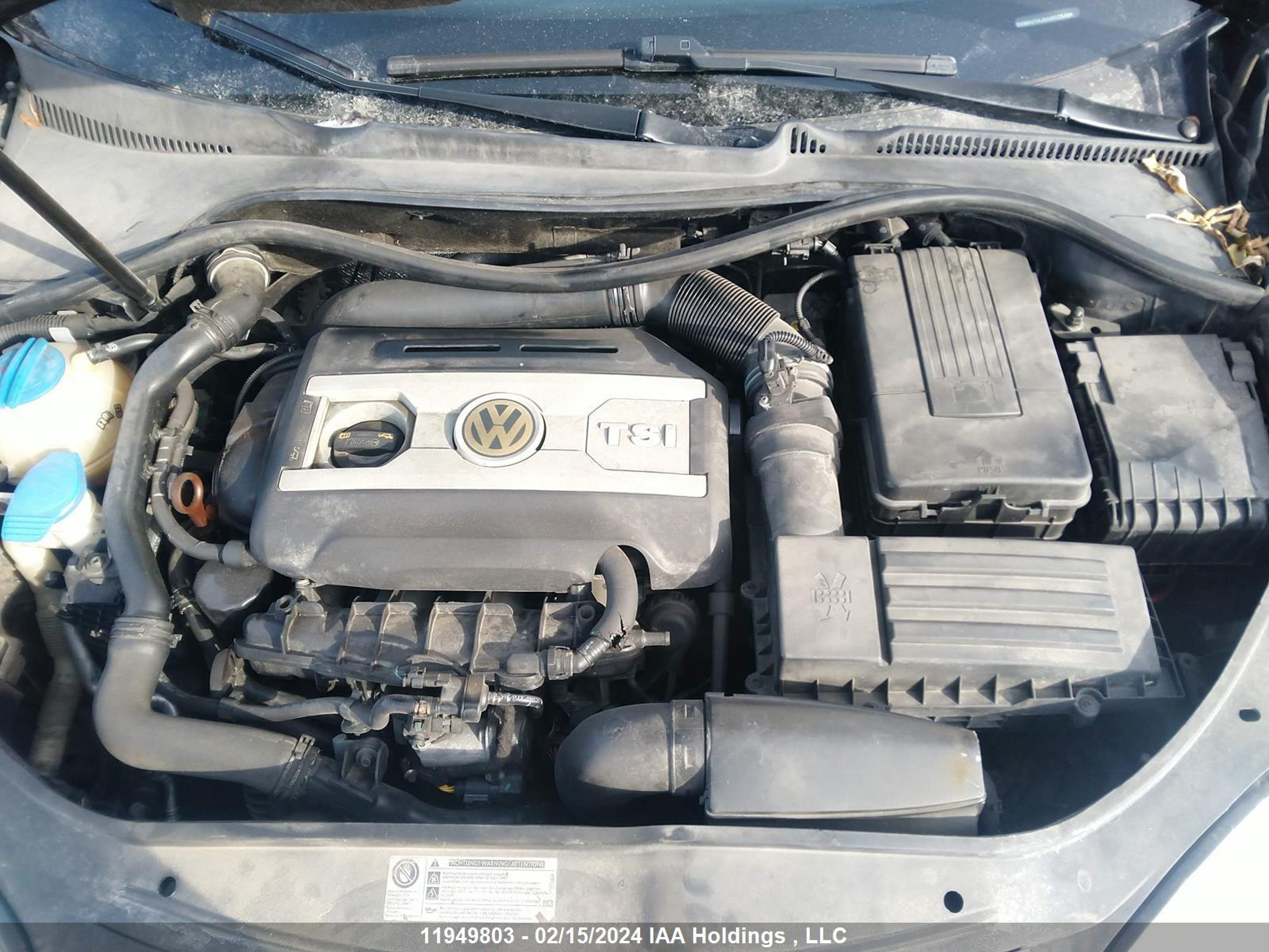 Photo 9 VIN: 3VWHJ7AJ8AM025496 - VOLKSWAGEN JETTA 