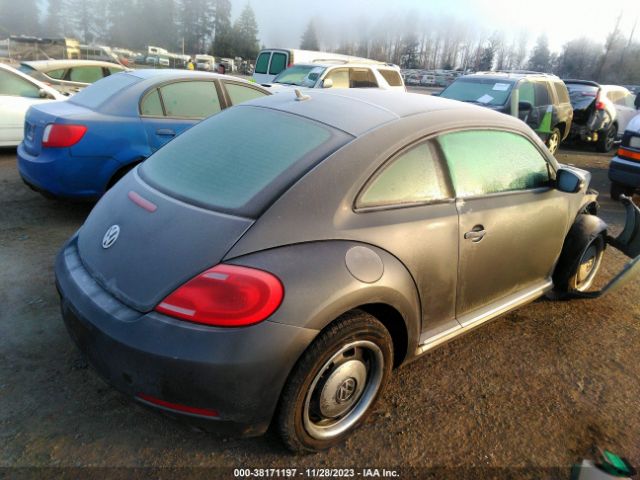 Photo 3 VIN: 3VWHP7AT4DM601976 - VOLKSWAGEN BEETLE 