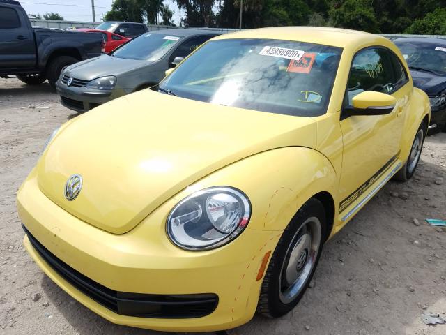 Photo 1 VIN: 3VWHX7AT1CM634447 - VOLKSWAGEN BEETLE 