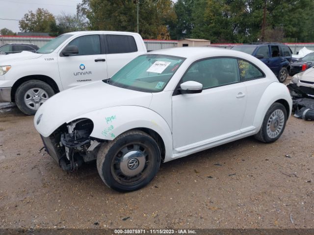 Photo 1 VIN: 3VWJ07AT5FM600540 - VOLKSWAGEN BEETLE 