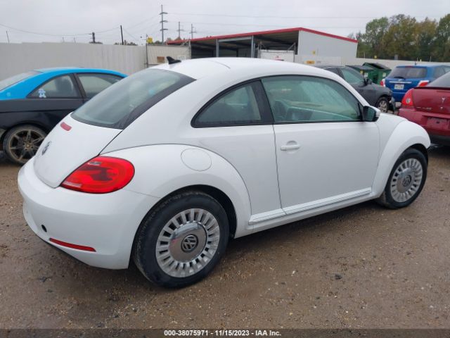 Photo 3 VIN: 3VWJ07AT5FM600540 - VOLKSWAGEN BEETLE 