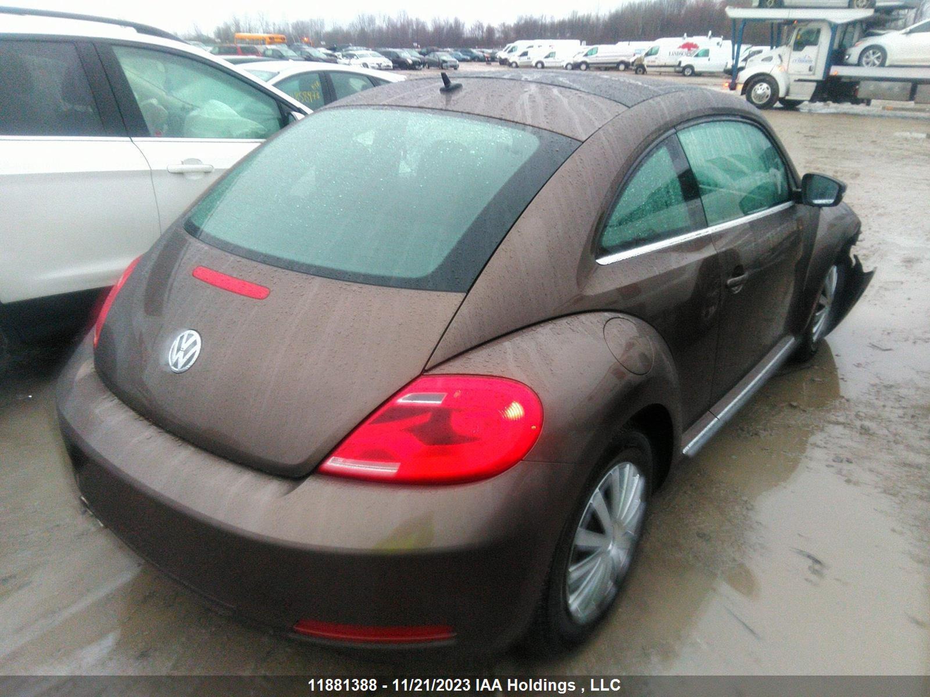 Photo 3 VIN: 3VWJ07AT8EM640075 - VOLKSWAGEN BEETLE 