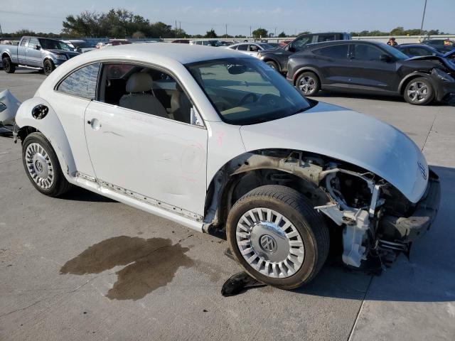 Photo 3 VIN: 3VWJ07AT9FM629104 - VOLKSWAGEN BEETLE 1.8 