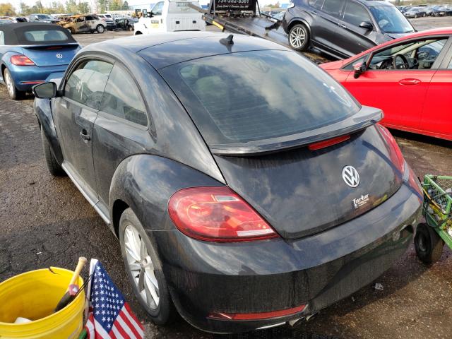 Photo 2 VIN: 3VWJ17AT2HM617103 - VOLKSWAGEN BEETLE SE 