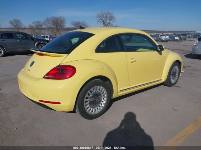 Photo 3 VIN: 3VWJ17AT3GM602611 - VOLKSWAGEN BEETLE 