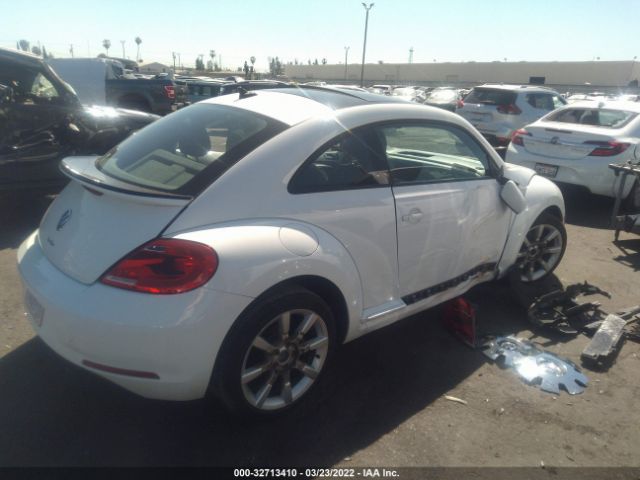 Photo 3 VIN: 3VWJ17AT3GM635933 - VOLKSWAGEN BEETLE COUPE 