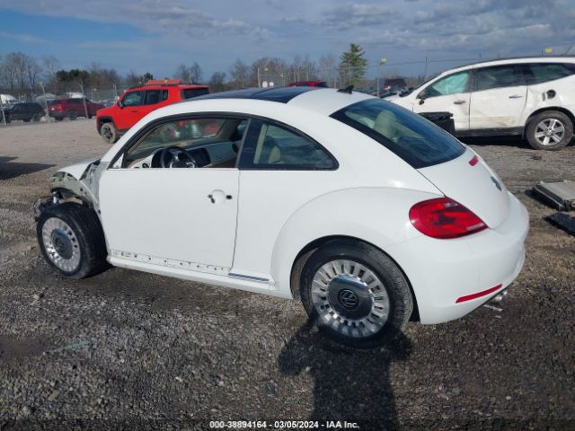 Photo 2 VIN: 3VWJ17AT8FM630211 - VOLKSWAGEN BEETLE 