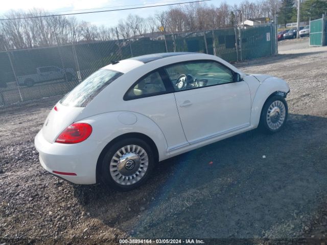 Photo 3 VIN: 3VWJ17AT8FM630211 - VOLKSWAGEN BEETLE 