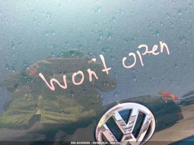 Photo 9 VIN: 3VWJ17AT9HM617681 - VOLKSWAGEN BEETLE 