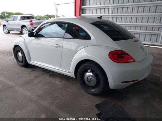 Photo 2 VIN: 3VWJ17ATXFM642182 - VOLKSWAGEN BEETLE 