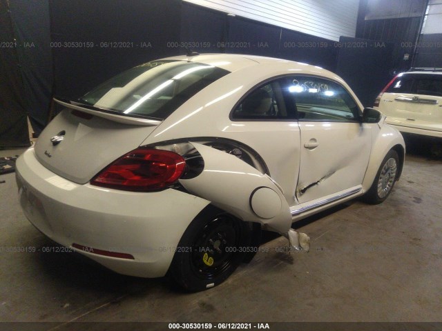 Photo 3 VIN: 3VWJ17ATXGM604596 - VOLKSWAGEN BEETLE 