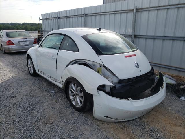 Photo 2 VIN: 3VWJA7AT3FM630844 - VOLKSWAGEN BEETLE TDI 