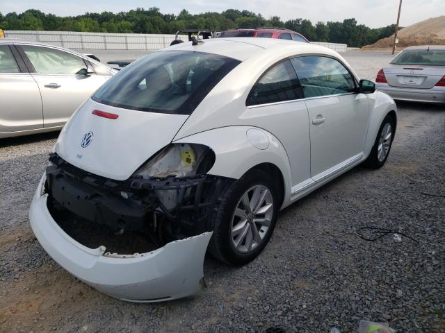 Photo 3 VIN: 3VWJA7AT3FM630844 - VOLKSWAGEN BEETLE TDI 