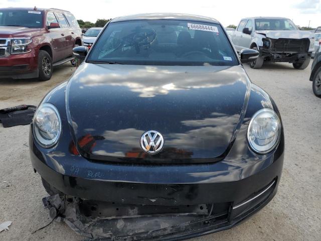 Photo 4 VIN: 3VWJA7AT9FM609867 - VOLKSWAGEN BEETLE TDI 