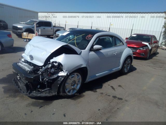 Photo 1 VIN: 3VWJD7AT7JM703519 - VOLKSWAGEN BEETLE 