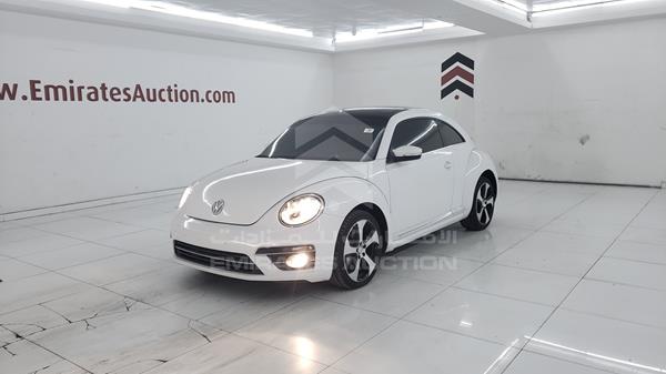 Photo 4 VIN: 3VWJD7AT7KM720046 - VOLKSWAGEN BEETLE 