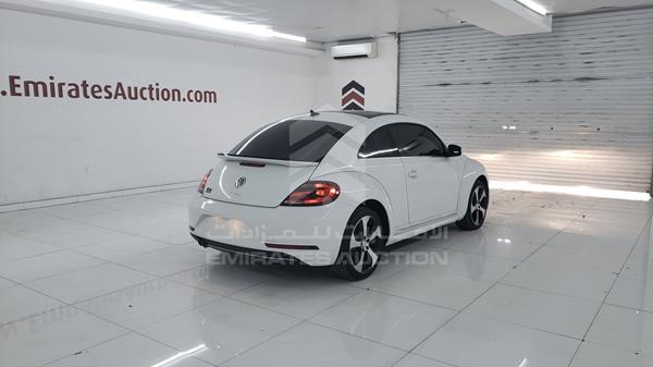 Photo 7 VIN: 3VWJD7AT7KM720046 - VOLKSWAGEN BEETLE 