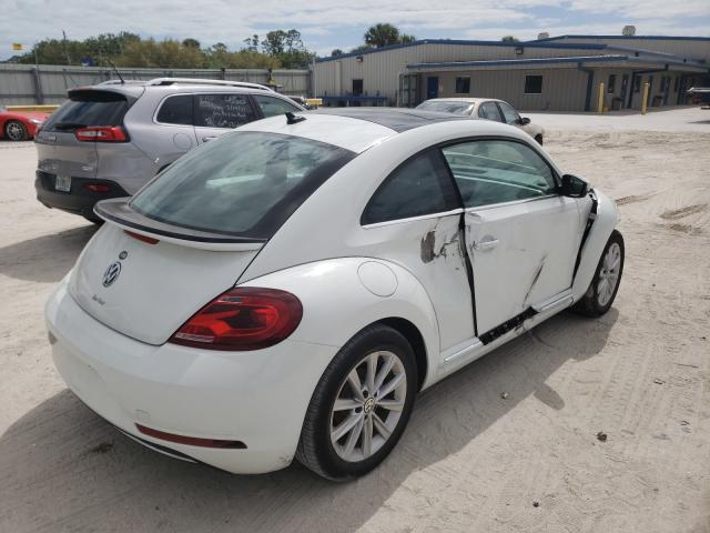 Photo 3 VIN: 3VWJD7AT8JM714447 - VOLKSWAGEN BEETLE 