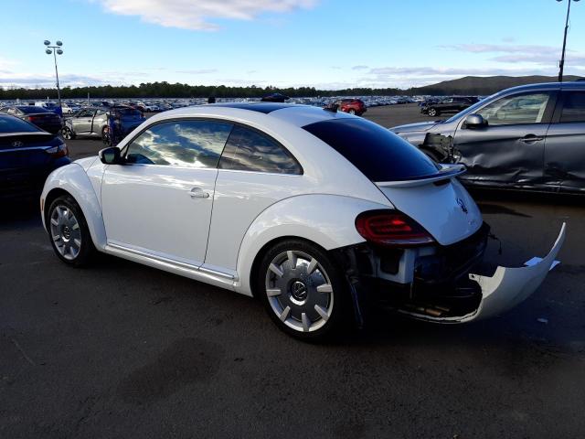 Photo 1 VIN: 3VWJD7ATXJM724624 - VOLKSWAGEN BEETLE SE 