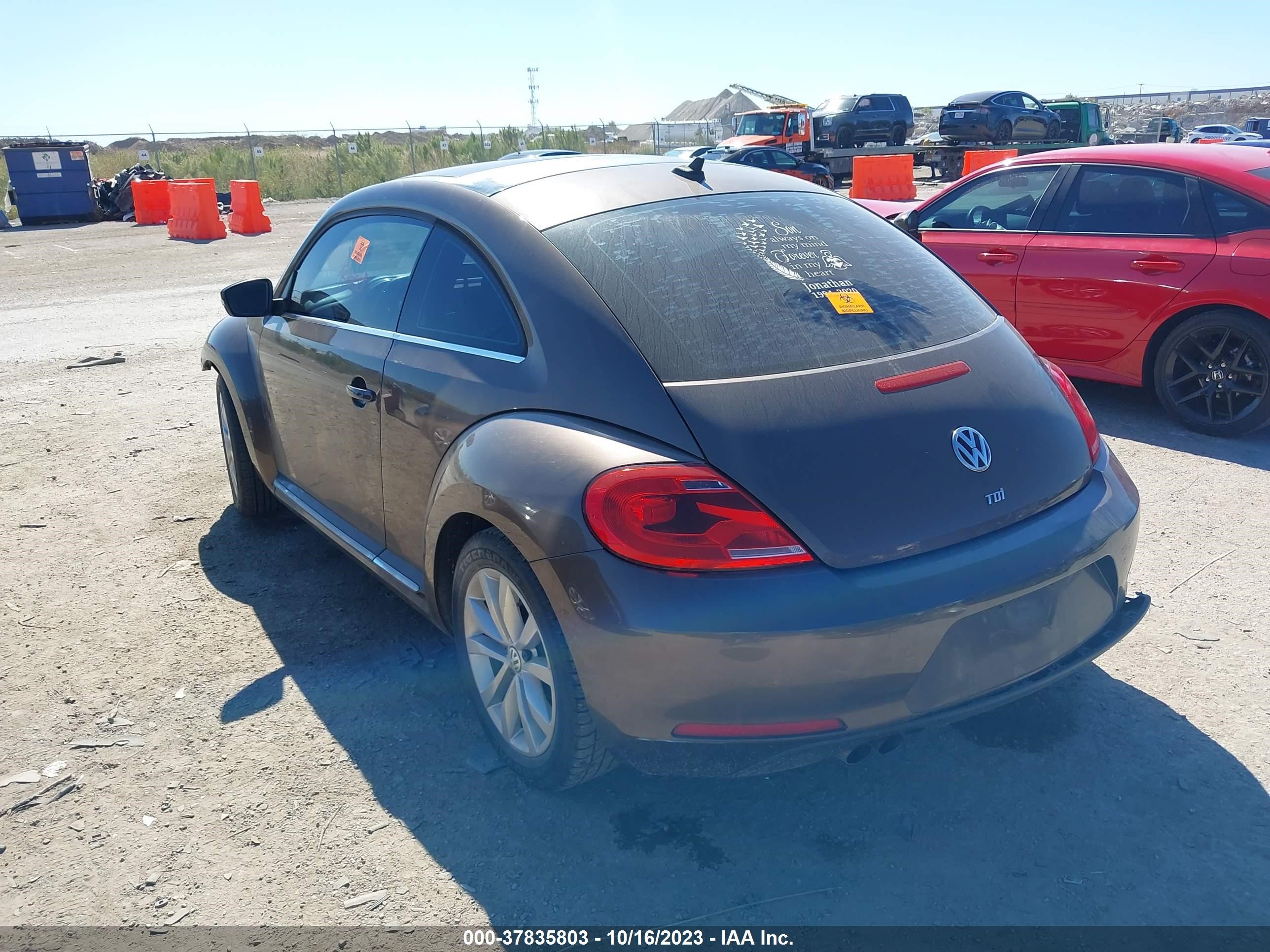 Photo 2 VIN: 3VWJL7AT0DM660116 - VOLKSWAGEN BEETLE 