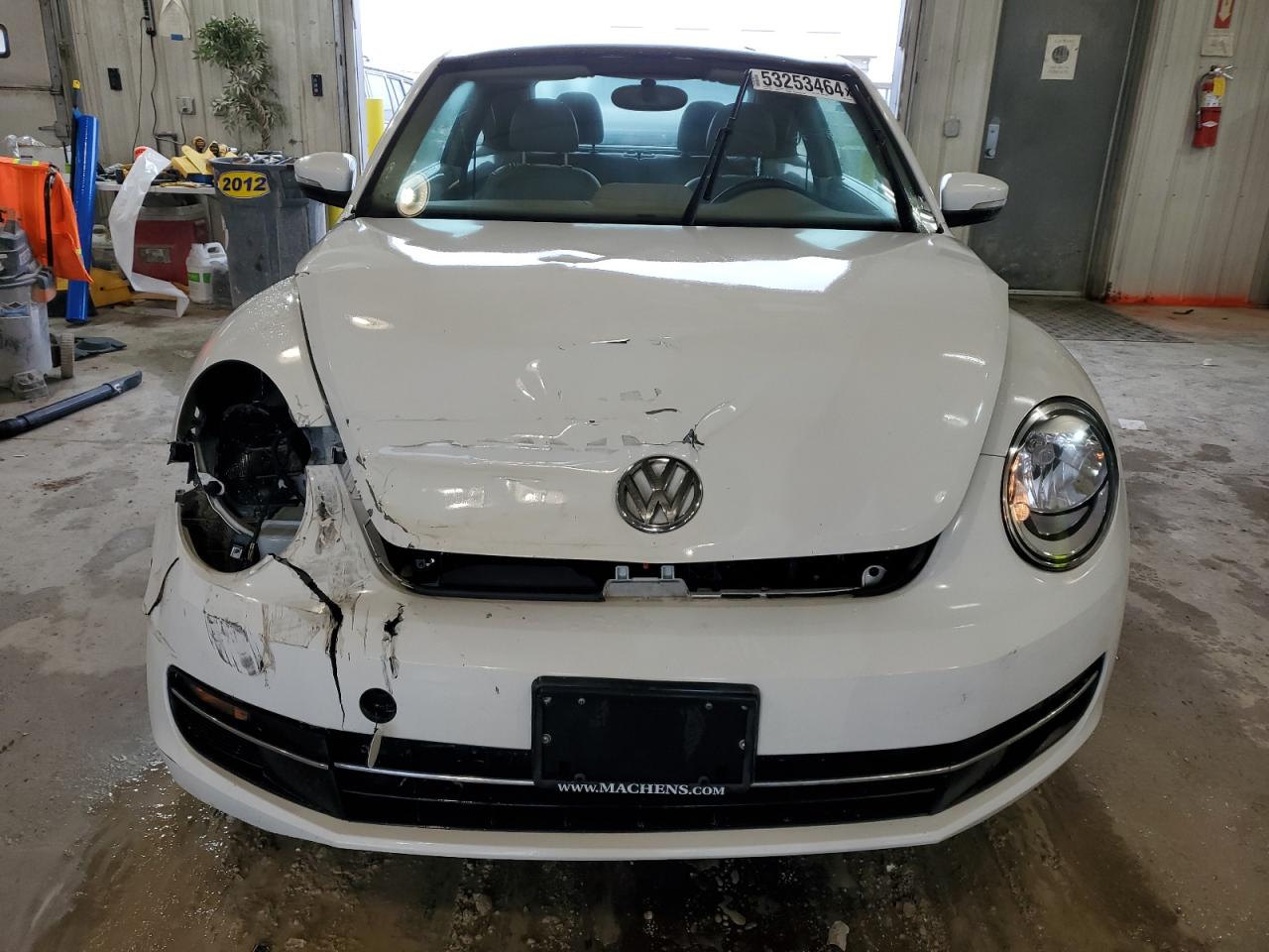 Photo 4 VIN: 3VWJL7AT3EM616323 - VOLKSWAGEN BEETLE 