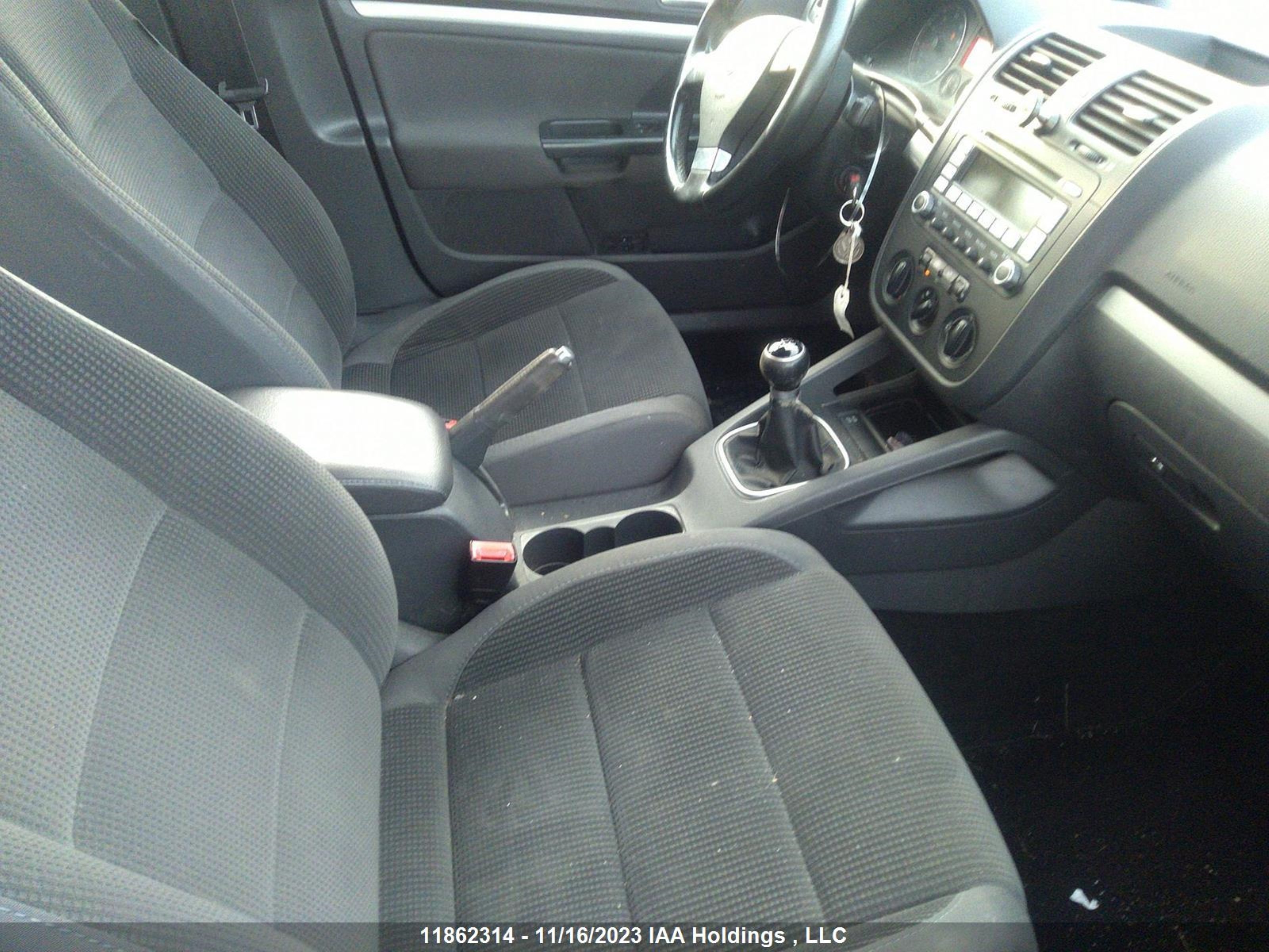 Photo 4 VIN: 3VWJM31K48M178977 - VOLKSWAGEN JETTA 