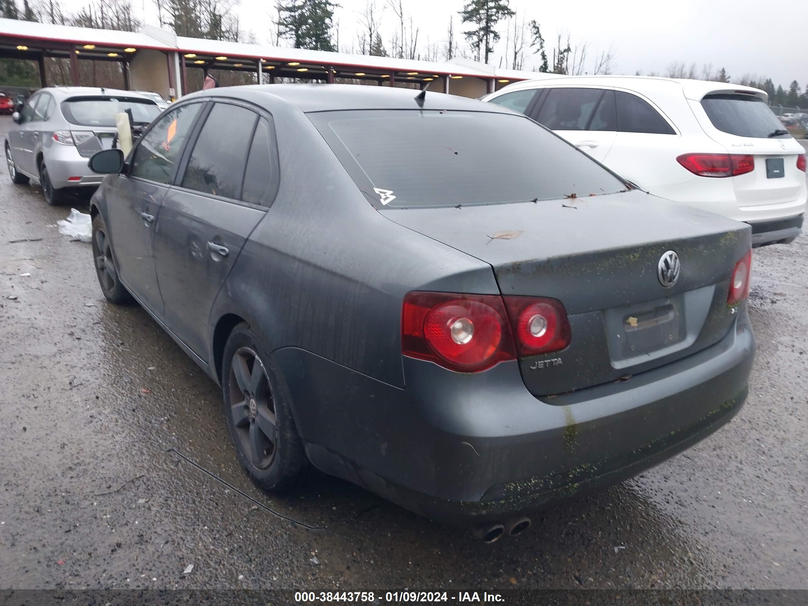 Photo 2 VIN: 3VWJM71K09M024923 - VOLKSWAGEN JETTA 