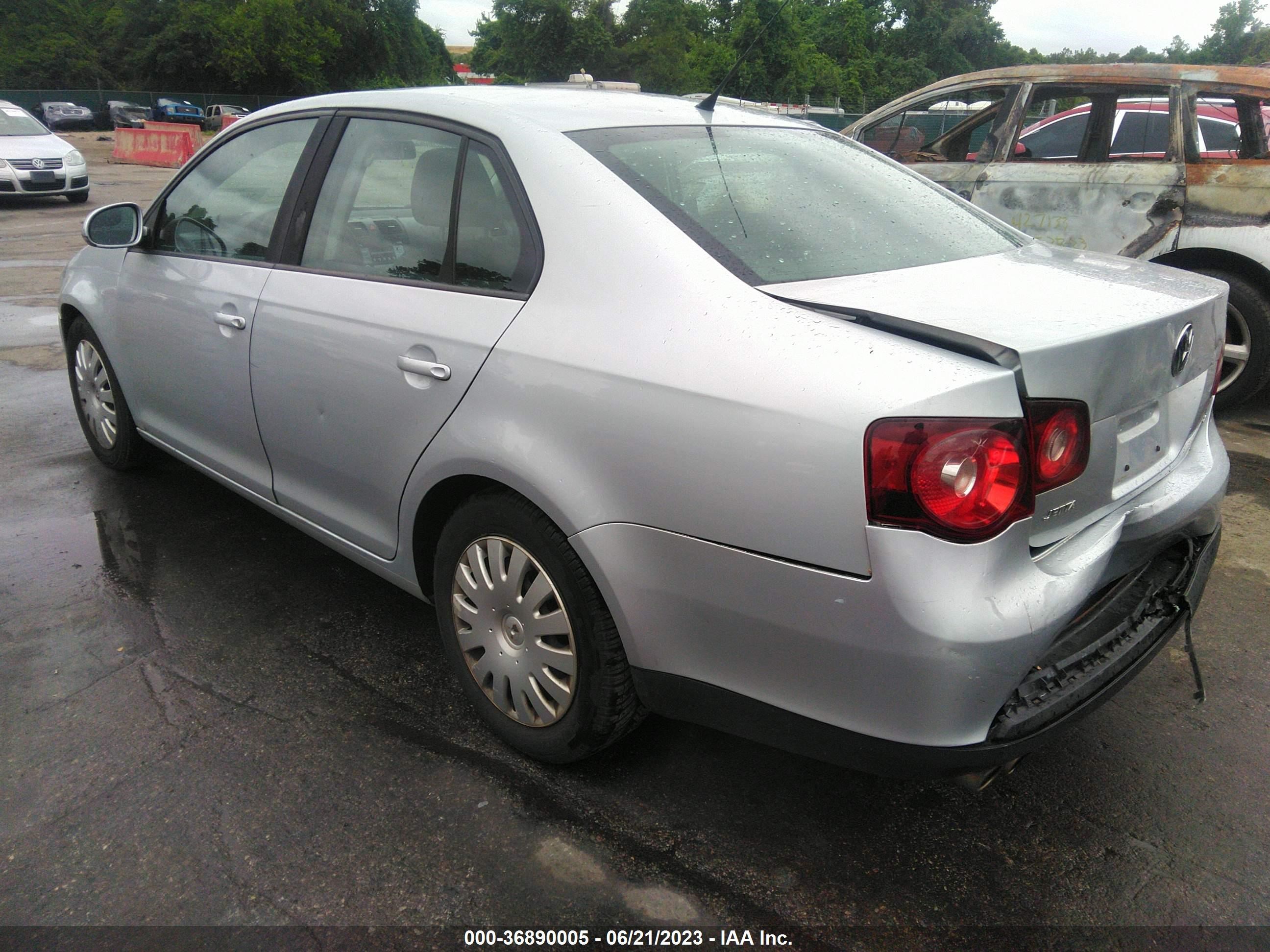 Photo 2 VIN: 3VWJM71K59M006563 - VOLKSWAGEN JETTA 