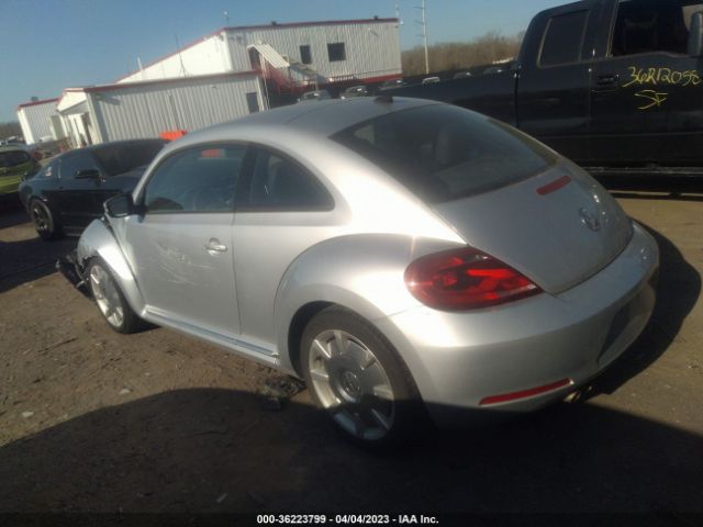 Photo 2 VIN: 3VWJP7AT0CM603661 - VOLKSWAGEN BEETLE 