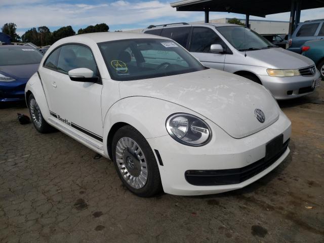 Photo 0 VIN: 3VWJP7AT0DM683738 - VOLKSWAGEN BEETLE 