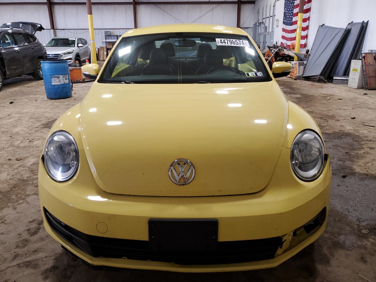 Photo 4 VIN: 3VWJP7AT0DM688891 - VOLKSWAGEN BEETLE 