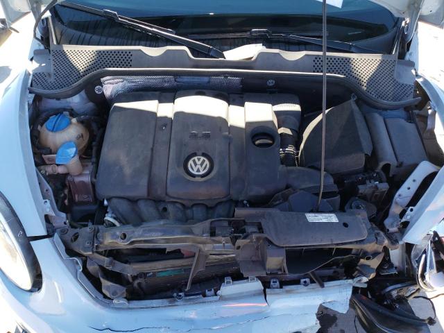 Photo 10 VIN: 3VWJP7AT1DM602861 - VOLKSWAGEN BEETLE 