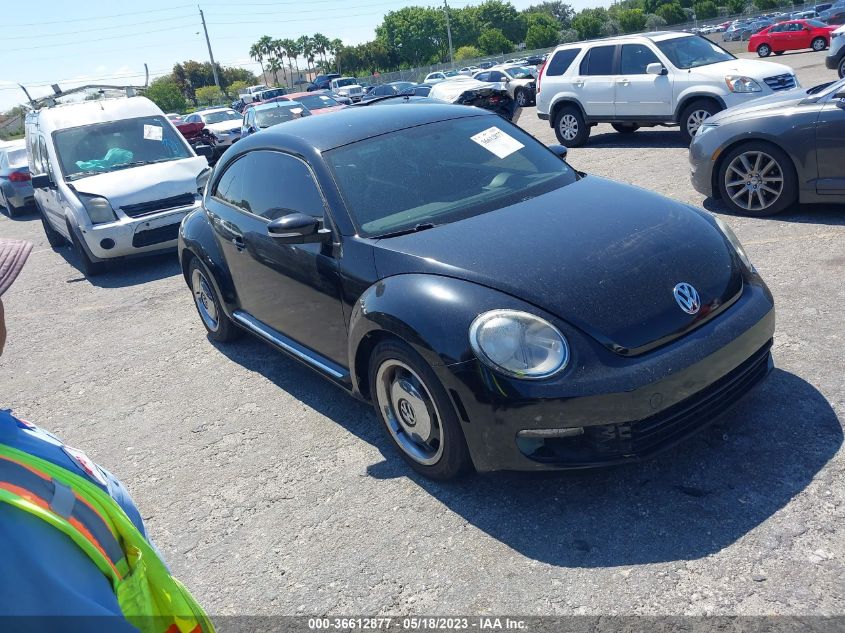 Photo 0 VIN: 3VWJP7AT1DM605694 - VOLKSWAGEN BEETLE 