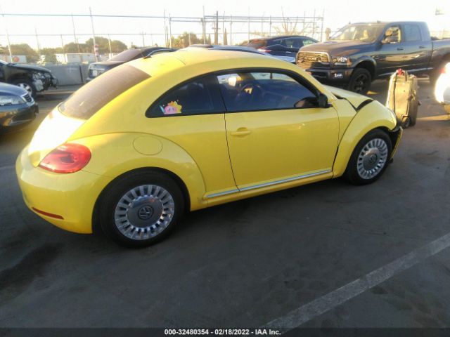 Photo 3 VIN: 3VWJP7AT1DM662848 - VOLKSWAGEN BEETLE COUPE 