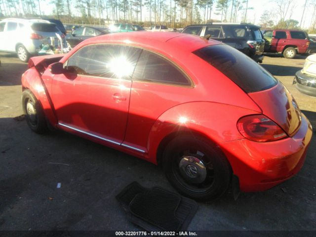 Photo 2 VIN: 3VWJP7AT1EM631777 - VOLKSWAGEN BEETLE COUPE 