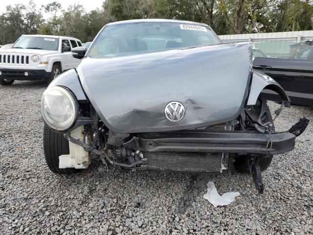 Photo 4 VIN: 3VWJP7AT2CM636290 - VOLKSWAGEN BEETLE 