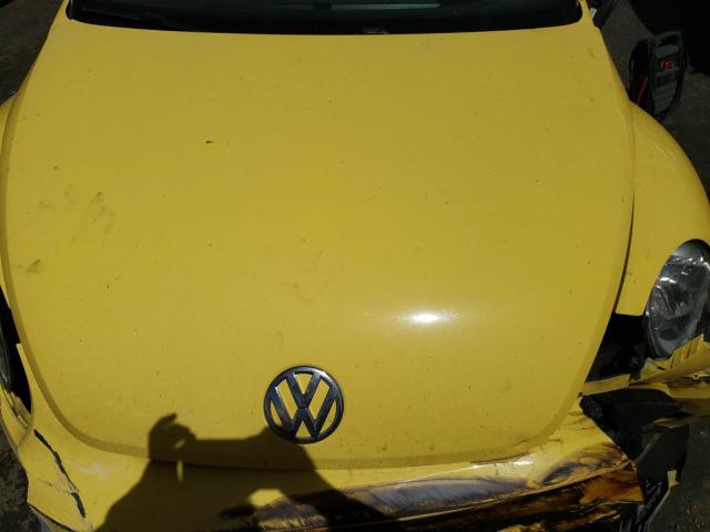 Photo 10 VIN: 3VWJP7AT2CM665563 - VOLKSWAGEN BEETLE 