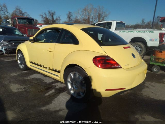 Photo 2 VIN: 3VWJP7AT2DM648179 - VOLKSWAGEN BEETLE COUPE 