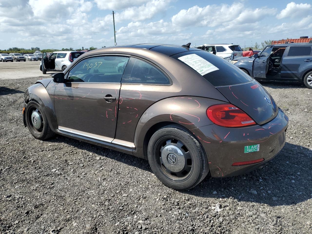 Photo 1 VIN: 3VWJP7AT2EM633280 - VOLKSWAGEN BEETLE 