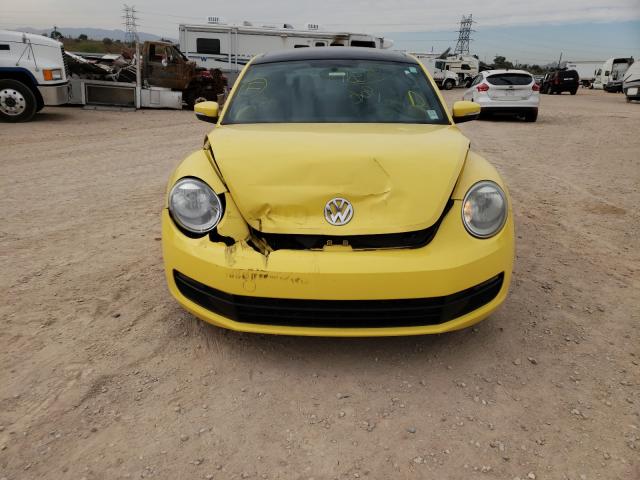 Photo 8 VIN: 3VWJP7AT3CM658931 - VOLKSWAGEN BEETLE 