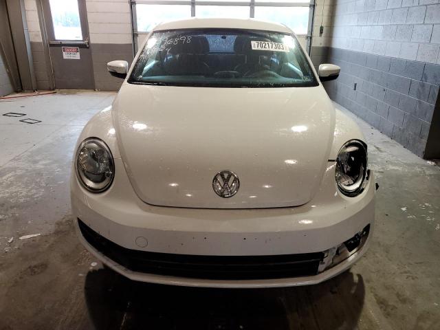 Photo 4 VIN: 3VWJP7AT3DM662883 - VOLKSWAGEN BEETLE 