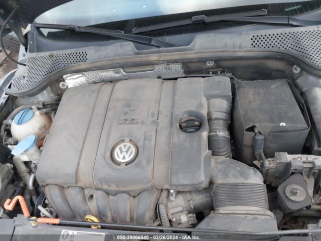 Photo 9 VIN: 3VWJP7AT3EM614978 - VOLKSWAGEN BEETLE 