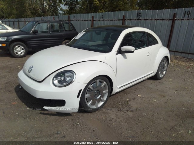 Photo 1 VIN: 3VWJP7AT4CM659974 - VOLKSWAGEN BEETLE 