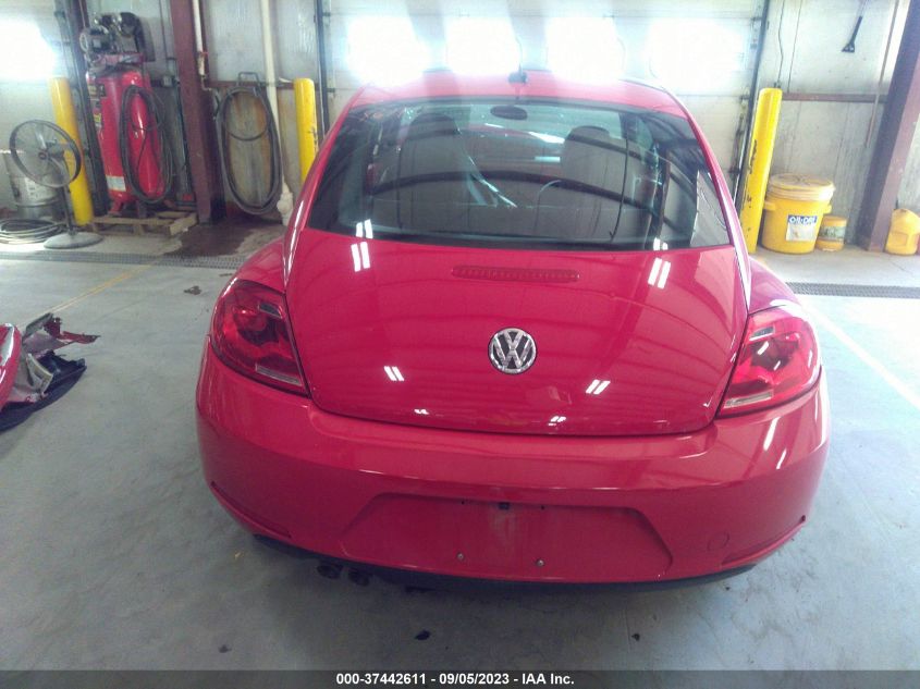 Photo 14 VIN: 3VWJP7AT4CM664611 - VOLKSWAGEN BEETLE 