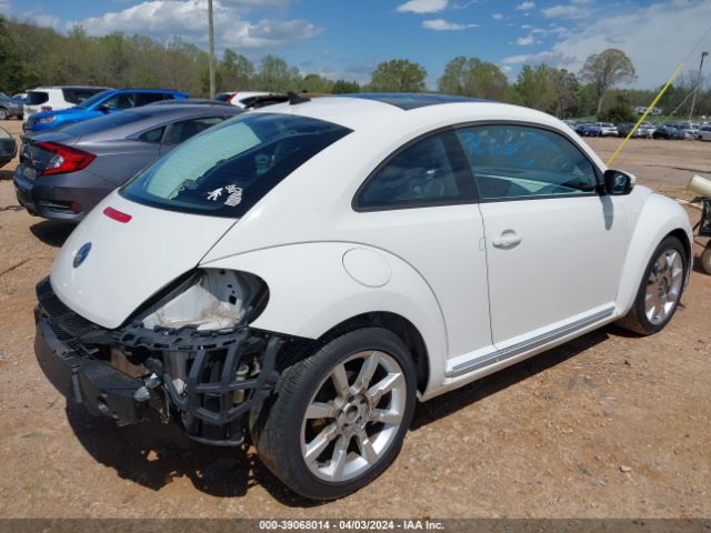 Photo 3 VIN: 3VWJP7AT4DM601557 - VOLKSWAGEN BEETLE 