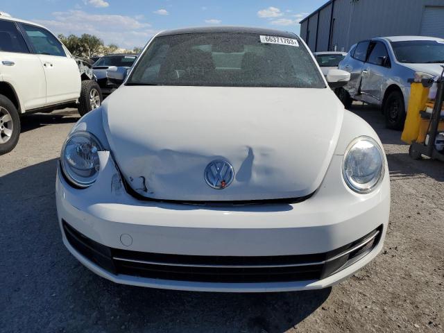 Photo 4 VIN: 3VWJP7AT4DM687226 - VOLKSWAGEN BEETLE 