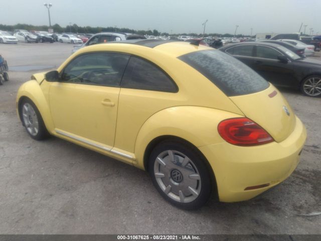 Photo 2 VIN: 3VWJP7AT5CM628572 - VOLKSWAGEN BEETLE 