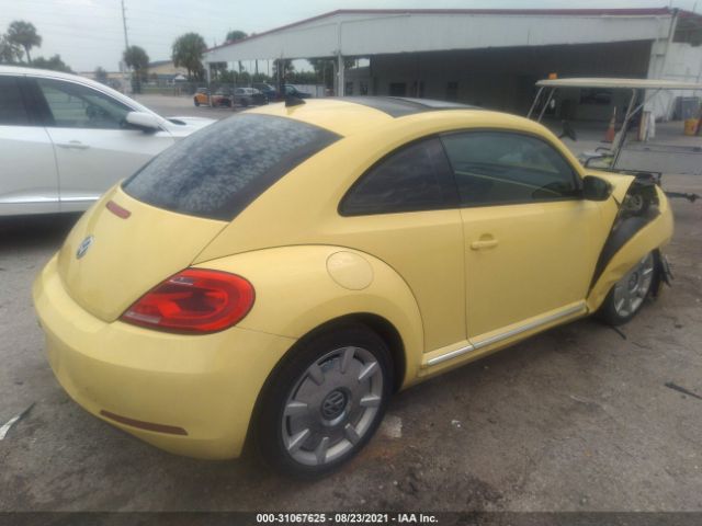 Photo 3 VIN: 3VWJP7AT5CM628572 - VOLKSWAGEN BEETLE 