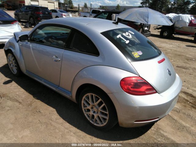 Photo 2 VIN: 3VWJP7AT6CM605611 - VOLKSWAGEN BEETLE 