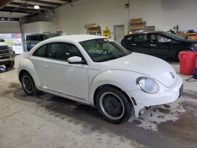 Photo 3 VIN: 3VWJP7AT6CM613109 - VOLKSWAGEN BEETLE 